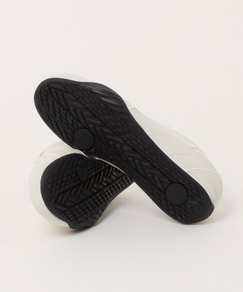 PUMA(プーマ)の「【PUMA】プーマ CATCH SD(キャッチ スエード)ロープロファイルスニーカー 402681(スニーカー・レディース・ライトベージュ/ブラック×ホワイト/レッド・23.0cm/23.5cm/24.0cm/24.5cm/25.0cm)」の5枚目の写真