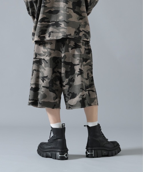 DANKE SCHON（ダンケシェーン）の「DankeSchon/ダンケシェーン/CAMO LINESTONE SHORTS（スウェットパンツ・メンズ・その他2・L/M）」の3枚目の写真
