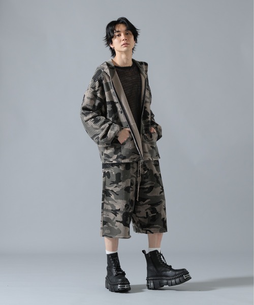 DANKE SCHON（ダンケシェーン）の「DankeSchon/ダンケシェーン/CAMO LINESTONE SHORTS（スウェットパンツ・メンズ・その他2・L/M）」の4枚目の写真