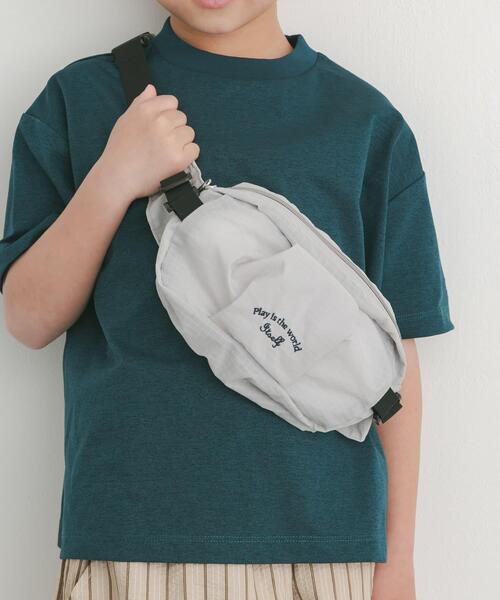 URBAN RESEARCH DOORS(アーバンリサーチドアーズ)の「ライトリップボディバッグ(KIDS)(ボディバッグ/ウエストポーチ・キッズ・ブラック/ライトグレー・ONE)」の1枚目の写真
