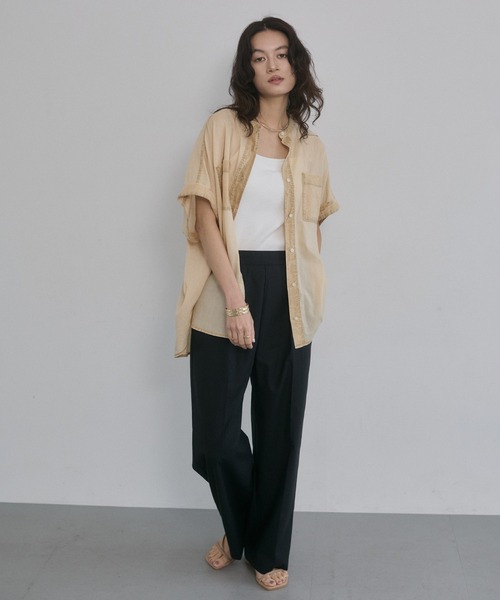 hunch(ハンチ)の「アシッドウォッシュ コットン 半袖シャツ(シャツ/ブラウス・レディース・チャコール/ベージュ/グレイッシュブルー/コーラルピンク・FREE)」の8枚目の写真