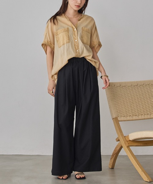 hunch(ハンチ)の「アシッドウォッシュ コットン 半袖シャツ(シャツ/ブラウス・レディース・チャコール/ベージュ/グレイッシュブルー/コーラルピンク・FREE)」の6枚目の写真