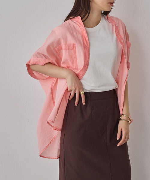 hunch(ハンチ)の「アシッドウォッシュ コットン 半袖シャツ(シャツ/ブラウス・レディース・チャコール/ベージュ/グレイッシュブルー/コーラルピンク・FREE)」の19枚目の写真