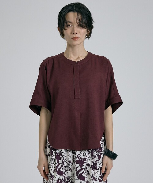 qualite(カリテ)の「【ベストセラーアイテム!新色追加】リネンライクスリットブラウス セットアップ対応 春服 夏服 オフィスカジュアル(シャツ/ブラウス・レディース・オフホワイト/ワイン・フリー)」の15枚目の写真