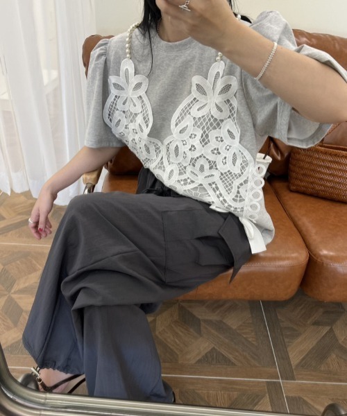 deux amour（ドゥーザムール）の「サイドリボンレースキャミレイヤード半袖トップス（その他トップス・レディース・ブラック/グレー・FREE）」の5枚目の写真