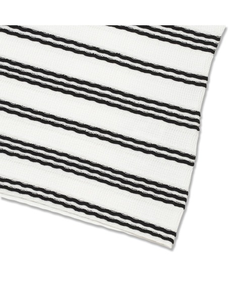 Guess（ゲス）の「LADIES' Sweater Tank Top タンクトップ（タンクトップ・レディース・ホワイト・MEDIUM/X-SMALL/SMALL）」の4枚目の写真