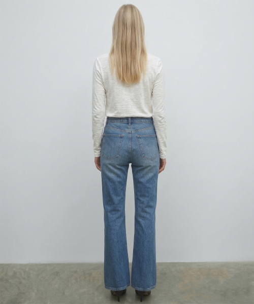 KIMDOH(キムド)の「Nerin Flare Denim / Raw Indigo(デニムパンツ・レディース・その他・SMALL/MEDIUM/LARGE)」の3枚目の写真