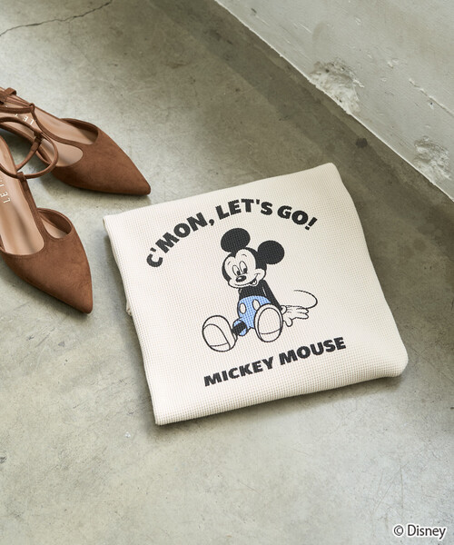 FREAK'S STORE（フリークスストア）の「限定展開　別注/Mickey＆Minnie/ミッキーマウス＆ミニーマウス/ワッフルプリント半袖Tシャツ（Tシャツ/カットソー・レディース・ライトグレー/チャコール/ブラック/オフホワイト/ナチュラル/グレー・ﾌﾘ-）」の7枚目の写真