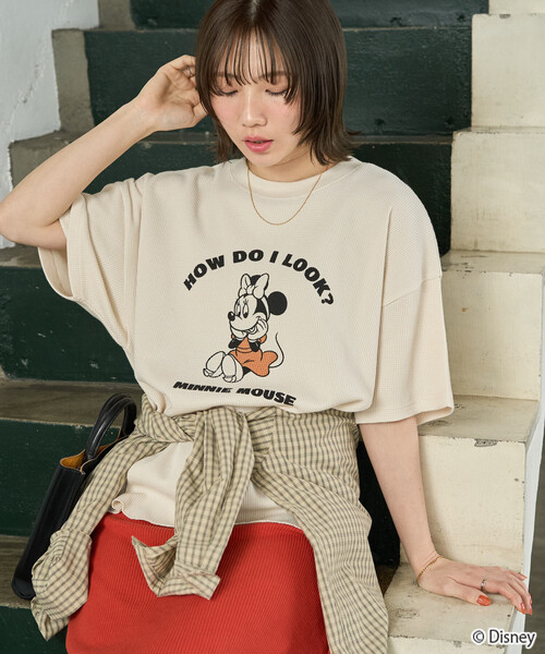 FREAK'S STORE（フリークスストア）の「限定展開　別注/Mickey＆Minnie/ミッキーマウス＆ミニーマウス/ワッフルプリント半袖Tシャツ（Tシャツ/カットソー・レディース・ライトグレー/チャコール/ブラック/オフホワイト/ナチュラル/グレー・ﾌﾘ-）」の13枚目の写真
