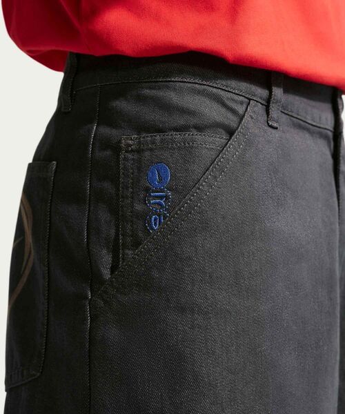 NIKE(ナイキ)の「ナイキ スポーツウェア メンズ デニム ショートパンツ / Nike Sportswear Men's Denim Shorts IR6783-060 Anthracite(デニムパンツ・メンズ・スミクロ・40/38/36/34/32/30/28)」の6枚目の写真