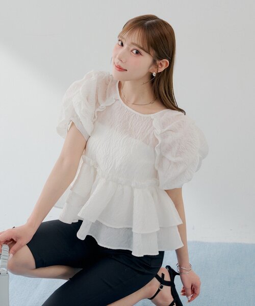 Chico(チコ)の「【SALON by Chico】デザインパフ袖バックリボンペプラムブラウス(シャツ/ブラウス・レディース・ホワイト/ピンク/ブラック系その他2・FREE)」の7枚目の写真