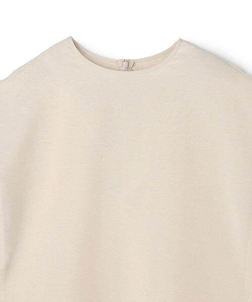 UNFILO(アンフィーロ)の「【セットアップ着用可】TENNEN TOUCH COOL Tブラウス(シャツ/ブラウス・レディース・ダークブラウン系/グレー系/ベージュ系・SMALL/MEDIUM/LARGE)」の19枚目の写真