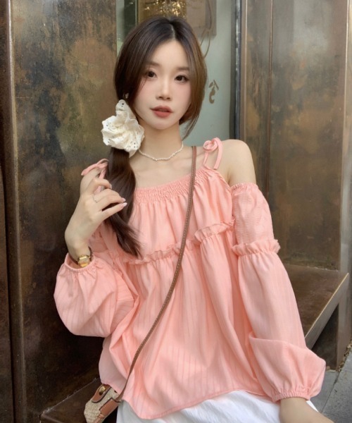 Aelina(エリナ)の「オフショルダーリボン長袖シャツ(シャツ/ブラウス・レディース・ホワイト/ピンク・FREE)」の13枚目の写真