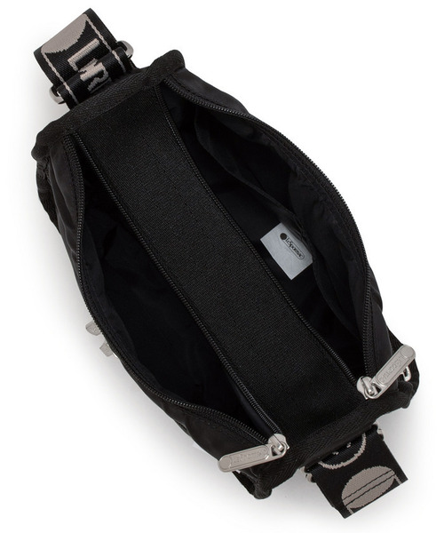 LeSportsac(レスポートサック)の「SMALL EVERYDAY BAG MH ロゴジャガードブラックスナイデル(ショルダーバッグ・レディース・ブラック・FREE)」の14枚目の写真
