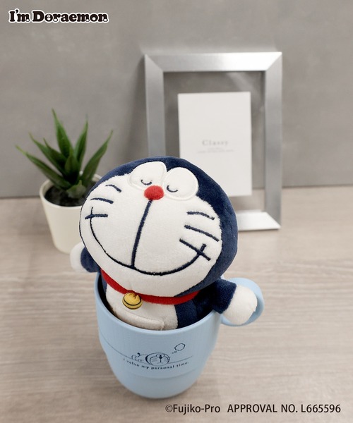 Flowering(フラワーリング)の「I’M DORAEMON/ぬいぐるみ(その他雑貨・レディース・ネイビー・FREE)」の2枚目の写真