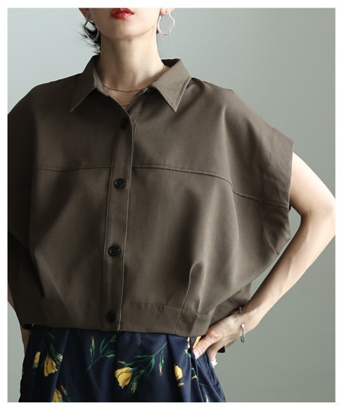 Sawa a la mode(サワアラモード)の「コクーンシルエットショートシャツ(シャツ/ブラウス・レディース・ブラック/ブラウン・FREE)」の12枚目の写真