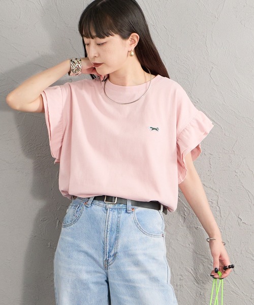 TOWNCRAFT（タウンクラフト）の「[TOWN CRAFT/タウンクラフト・THE FOX/ザフォックス] 別注 ワンポイントロゴ 袖フリルカットソー（Tシャツ/カットソー・レディース・ピンク/ホワイト/グレイッシュベージュ・F）」の3枚目の写真