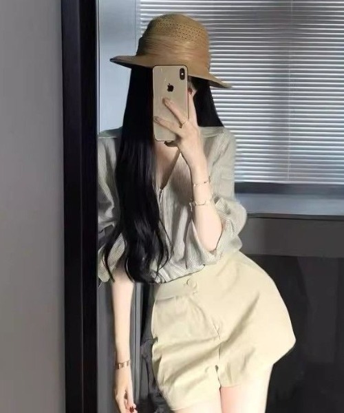 LADY LIKE(レディライク)の「【春夏新作】フロントファスナーV開きストライプシャツ(シャツ/ブラウス・レディース・ホワイト・M)」の5枚目の写真