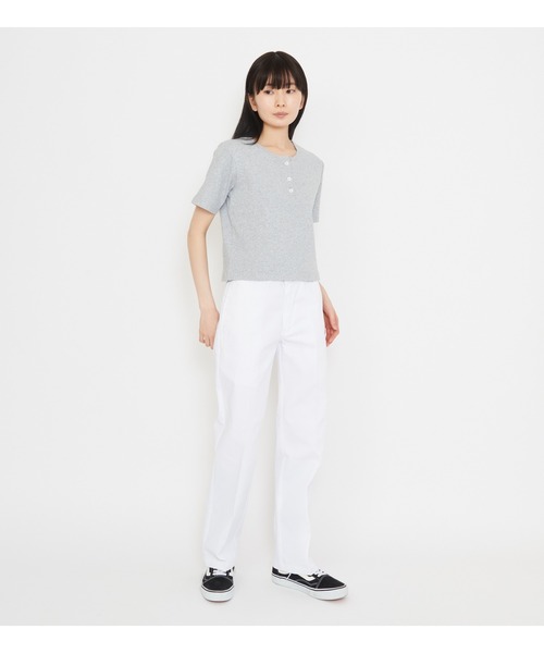 Dickies(ディッキーズ)の「Dickies/ディッキーズ ヘンリーネックTシャツ(Tシャツ/カットソー・レディース・ブラック/ヘザーグレー・LARGE/MEDIUM)」の6枚目の写真