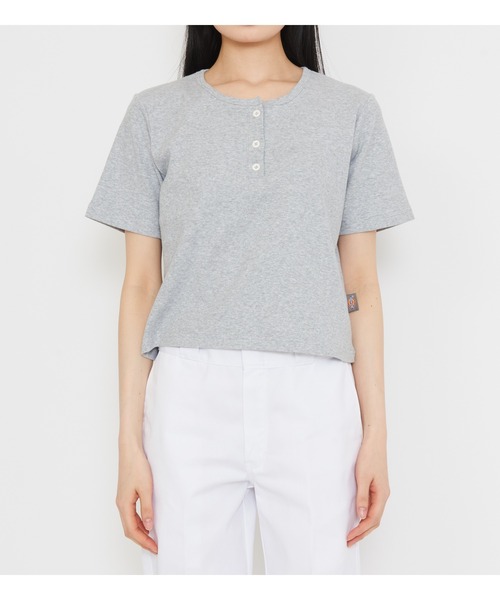 Dickies(ディッキーズ)の「Dickies/ディッキーズ ヘンリーネックTシャツ(Tシャツ/カットソー・レディース・ブラック/ヘザーグレー・LARGE/MEDIUM)」の4枚目の写真