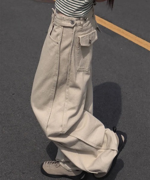 FAVORITO（ファヴォリート）の「ポケットスラックス（その他パンツ・レディース・ブラック/ベージュ・S/M）」の3枚目の写真