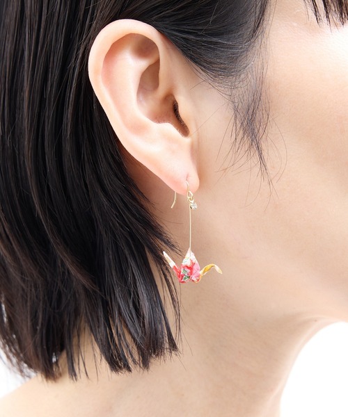gargle(ガーグル)の「gargle ガーグル:和・JAPANシリーズ 和紙つる 折り鶴 ピアス(ピアス(両耳用)・レディース・レッド/ブラック/ブルー・FREE)」の6枚目の写真
