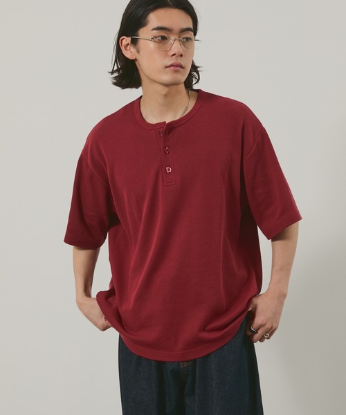 EMMA CLOTHES（エマクローズ）の「ハニカムサーマル ヘンリーネック オーバーサイズ半袖Tシャツ（Tシャツ/カットソー・メンズ・ブルー/ブラック/オフホワイト/バーガンディー・L/M）」の4枚目の写真