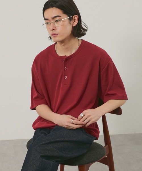 EMMA CLOTHES（エマクローズ）の「ハニカムサーマル ヘンリーネック オーバーサイズ半袖Tシャツ（Tシャツ/カットソー・メンズ・ブルー/ブラック/オフホワイト/バーガンディー・L/M）」の17枚目の写真