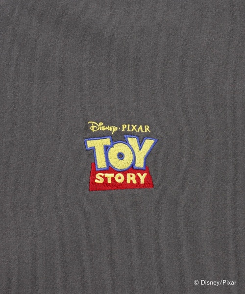 and D. petit main（アンドディープティマイン）の「【DISNEY/PIXAR/Toy Story】親子リンク/DAD/トイストーリー/バズ・ライトイヤー半袖Tシャツ（Tシャツ/カットソー・レディース・チャコール・F）」の10枚目の写真
