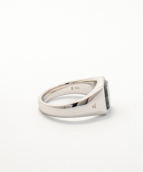 TOM WOOD（トムウッド）の「【TOMWOOD/トムウッド】Kay Ring Larvikite　シルバーリング 指輪 リング　ブルー ラルビカイト（リング・メンズ・シルバー・64/62/60/58）」の3枚目の写真