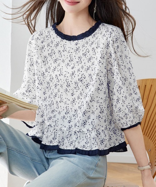 ONEP STAR(ワンピスター)の「小花柄パイピングフリルネックペプラムブラウス(シャツ/ブラウス・レディース・ホワイト・X-LARGE/LARGE/MEDIUM)」の6枚目の写真