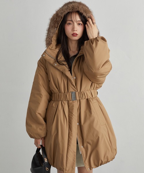 RANAN(ラナン)の「ミドル丈フードファー中わたダウンコート(ダウンジャケット/コート・レディース・ブラック/キャメル/ライトベージュ・L/LL/M)」の12枚目の写真