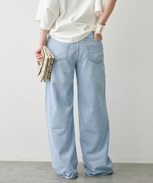 Deuxieme Classe（ドゥーズィエムクラス）の「【AGOLDE / エーゴールドイー】 LOW CURVE JEAN（デニムパンツ・レディース・スカイブルー・27/26/25）」の9枚目の写真