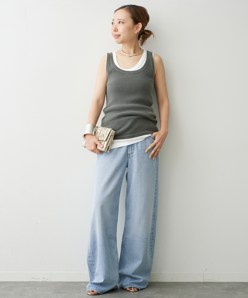 Deuxieme Classe（ドゥーズィエムクラス）の「【AGOLDE / エーゴールドイー】 LOW CURVE JEAN（デニムパンツ・レディース・スカイブルー・27/26/25）」の14枚目の写真