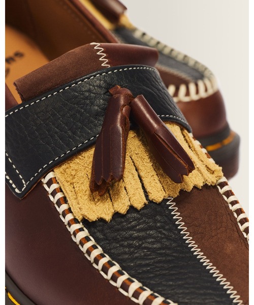 Dr. Martens(ドクターマーチン)の「Dr. Martens/ドクターマーチン ADRIAN PWRK タッセル ローファー 43585960(ローファー・メンズ・ブラウン・UK11/UK10/UK9/UK8/UK7/UK6)」の4枚目の写真