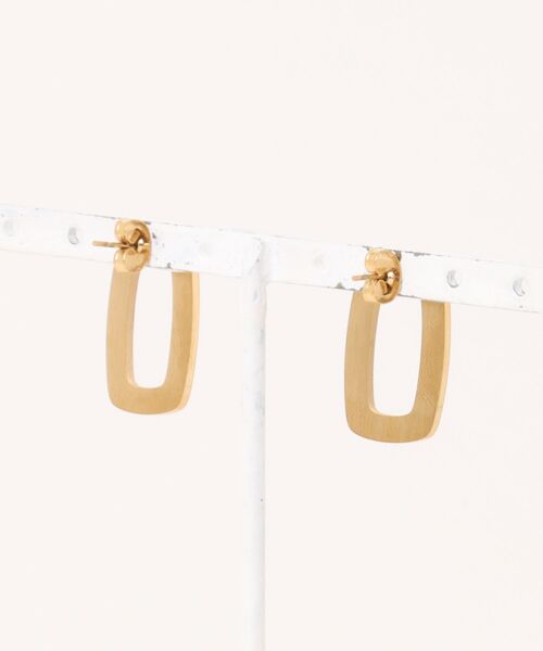 novice（ノーヴィス）の「【novice】Soft Square Pierce［Stainless］（ピアス（両耳用）・レディース・シルバー/ゴールド・FREE）」の7枚目の写真