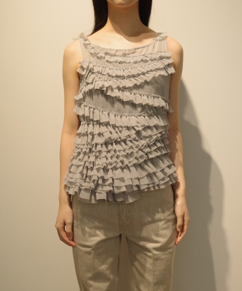 CLANE(クラネ)の「CLANE RANDOM FRILL SHEER N/S TOPS(その他トップス・レディース・オフホワイト/グレー/ブラック・2/1)」の3枚目の写真