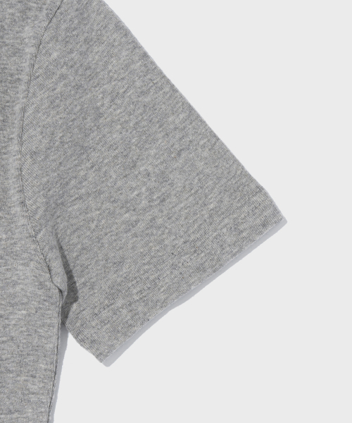 CARGOBROS FOR WOMAN(カーゴブロスフォーウィメン)の「エッセンシャルロゴショート半袖Tシャツ(グレー)(Tシャツ/カットソー・レディース・その他・FREE)」の4枚目の写真
