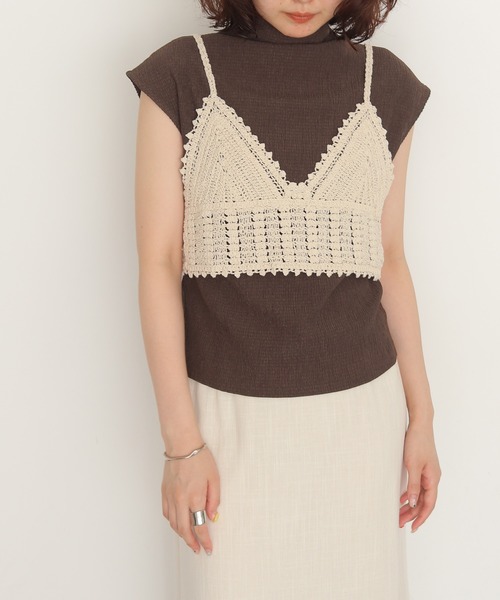cheriella(シェリエラ)の「【cheriell】透かし編みニットビスチェ OPENWORK KNIT BUSTIER(キャミソール・レディース・ブラック/アイボリー・FREE)」の4枚目の写真