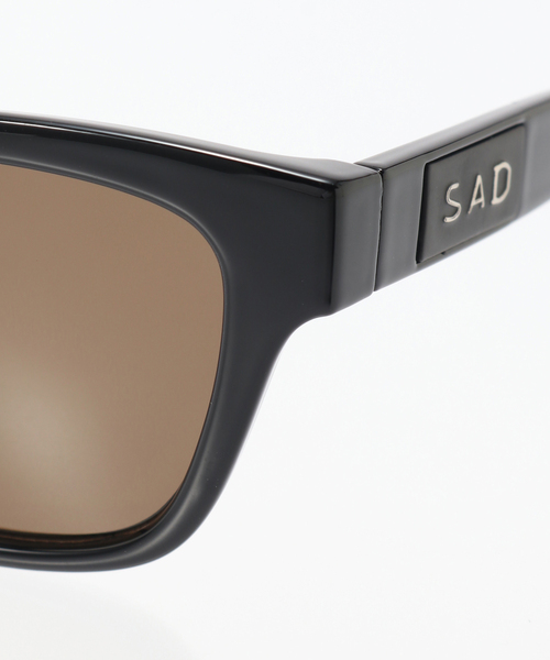 JOURNAL STANDARD(ジャーナルスタンダード)の「SAD EYEWEAR PONY(サングラス・メンズ・ブラウン/ブラック系その他/ブラックミックス・FREE)」の5枚目の写真