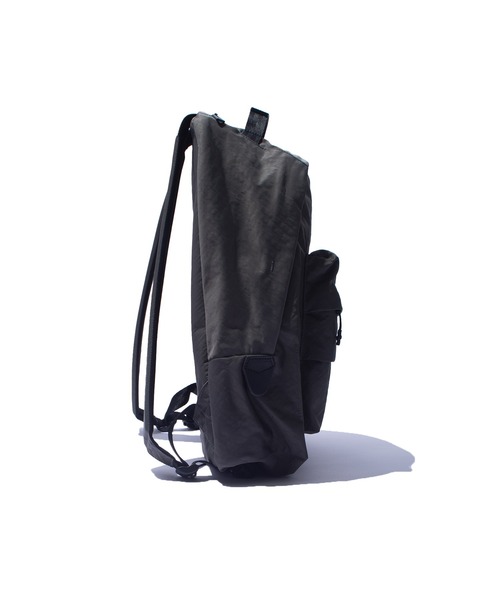 F/CE. (エフシーイー)の「F/CE. TEXTURED TWILL DAY PACK / エフシーイー テクスチャード ツイル デイパック(バックパック/リュック・メンズ・ブラック/チャコール・FREE)」の12枚目の写真
