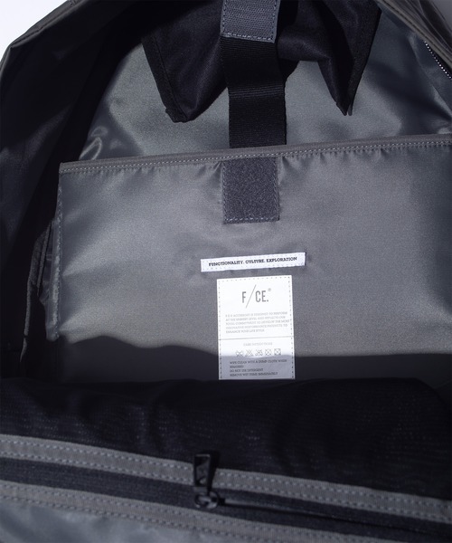 F/CE. (エフシーイー)の「F/CE. TEXTURED TWILL DAY PACK / エフシーイー テクスチャード ツイル デイパック(バックパック/リュック・メンズ・ブラック/チャコール・FREE)」の7枚目の写真