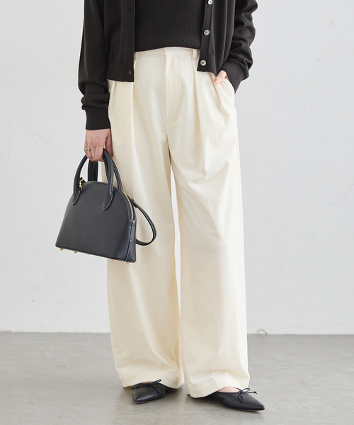 journal standard L'essage(ジャーナルスタンダードレサージュ)の「《追加》ストレッチコーデュロイ 2タックパンツ(その他パンツ・レディース・ホワイト・40/38/36)」の1枚目の写真