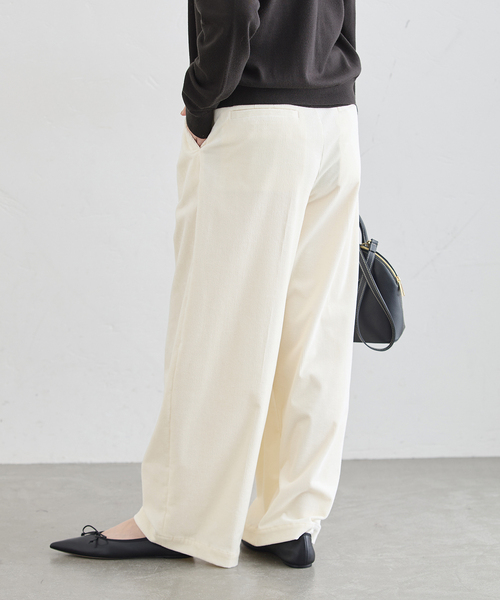 journal standard L'essage(ジャーナルスタンダードレサージュ)の「《追加》ストレッチコーデュロイ 2タックパンツ(その他パンツ・レディース・ホワイト・40/38/36)」の5枚目の写真