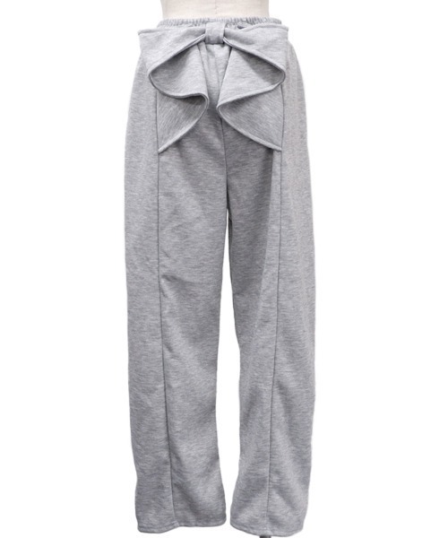 CLOTHY（クロシィ）の「【主役級なBIGリボンがCUTE】バックリボン スウェット バレルパンツ 秋服（スウェットパンツ・レディース・ブラック/グレー/オフホワイト・MEDIUM/LARGE）」の13枚目の写真