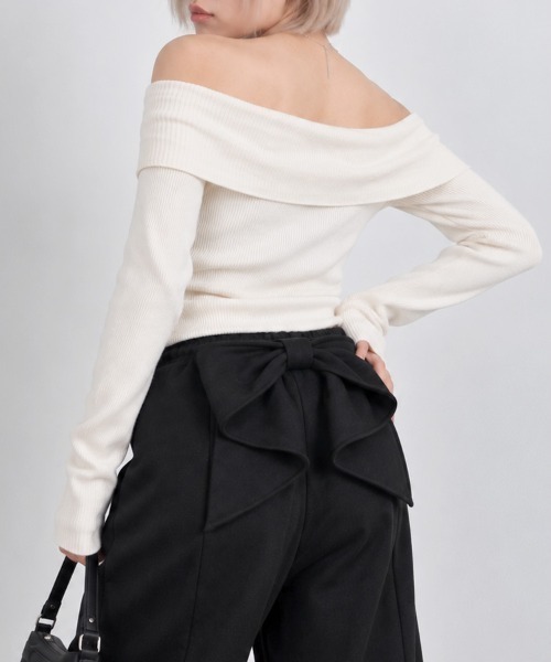 CLOTHY（クロシィ）の「【主役級なBIGリボンがCUTE】バックリボン スウェット バレルパンツ 秋服（スウェットパンツ・レディース・ブラック/グレー/オフホワイト・MEDIUM/LARGE）」の9枚目の写真