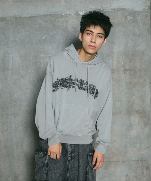ILL'S（イルズ）の「ARCH LOGO PULLOVER HOODIE / アーチロゴ プルオーバー フーディ メンズ レディース ユニセックス（スウェット・メンズ・ライム/チャコールグレー/グレー/ブラック・L/M）」の4枚目の写真