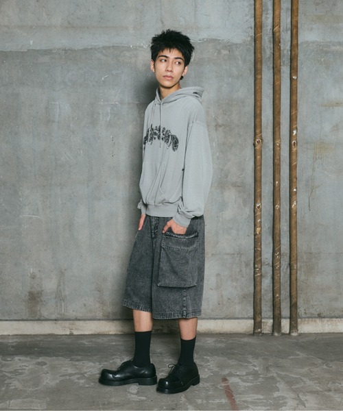 ILL'S（イルズ）の「ARCH LOGO PULLOVER HOODIE / アーチロゴ プルオーバー フーディ メンズ レディース ユニセックス（スウェット・メンズ・ライム/チャコールグレー/グレー/ブラック・L/M）」の19枚目の写真