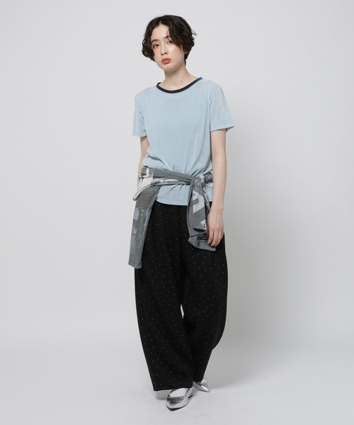 niko and...(ニコアンド)の「スウェットカーブタックパンツ(スウェットパンツ・レディース・ホワイト/チャコール/グレー・MEDIUM/LONG)」の13枚目の写真