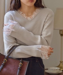 Vネックレースドッキングニット